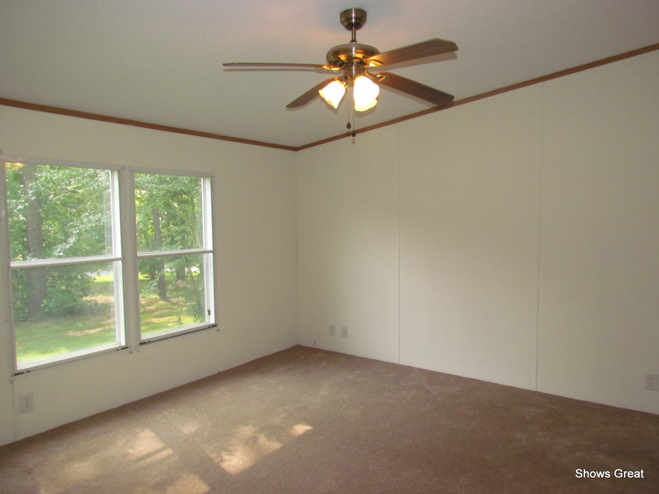 5586 Altice Road Moneta, VA 24121 - Photo 9 of 12 Bedroom