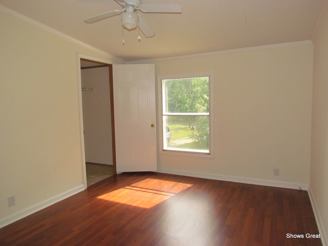 5586 Altice Road Moneta, VA 24121 - Photo 10 of 12 Bedroom