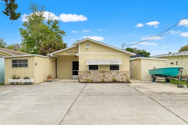 $389,999 | 5430 Circle Drive, Weeki Wachee, FL 34607
