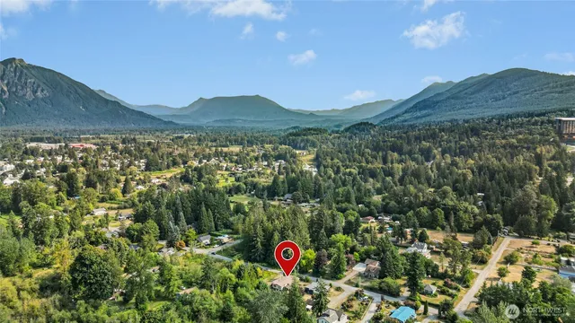 $498,750 | 37624 Southeast 80th Street, Snoqualmie, WA 98065