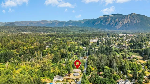 $498,750 | 37624 Southeast 80th Street, Snoqualmie, WA 98065