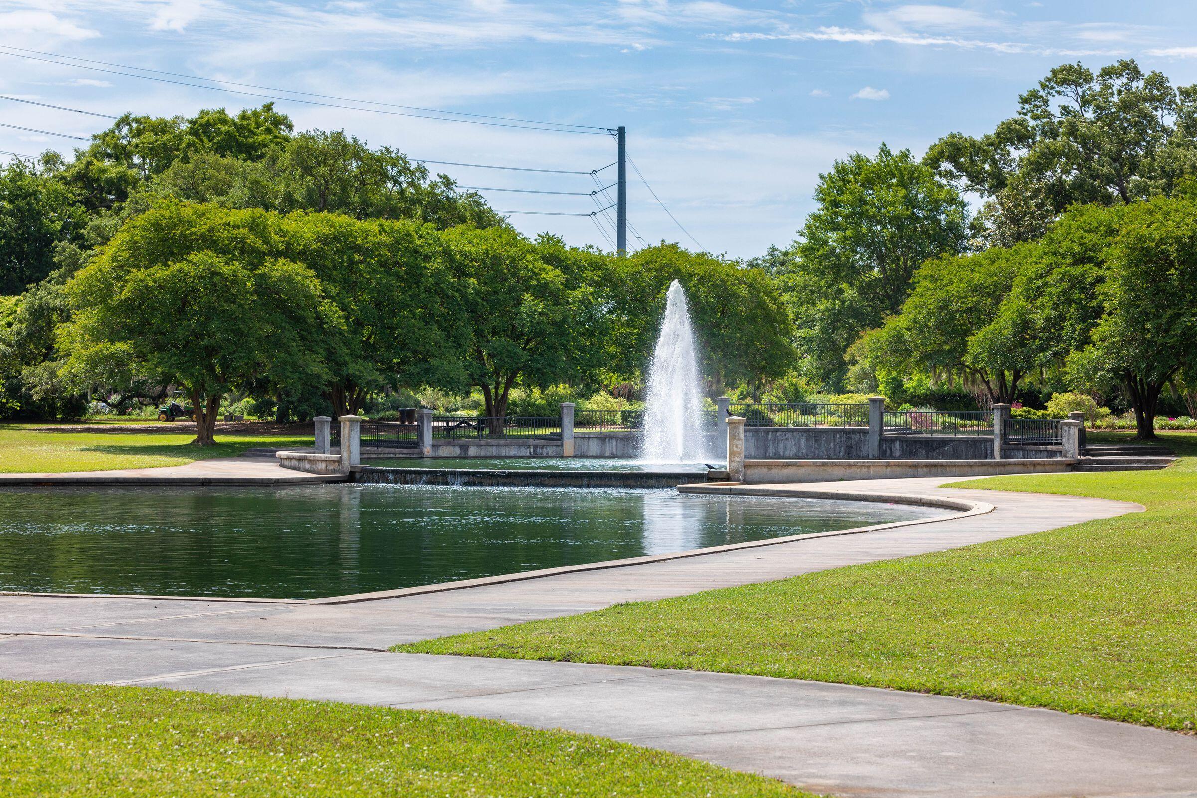 194 Fishburne Street Charleston, SC 29403 - Photo 17 of 50 Hampton Park