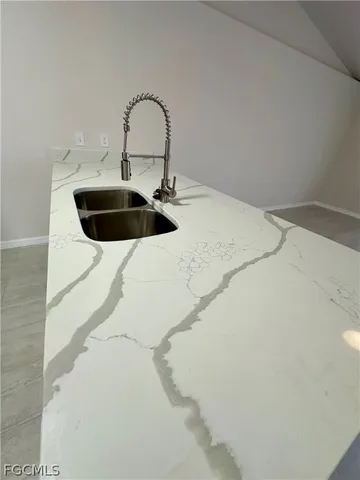 $1,700 | 3821 Southwest 9th Avenue, Cape Coral, FL 33914