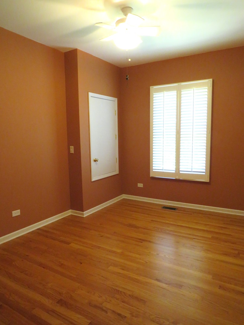 331 Carol Road New Lenox, IL 60451 - Photo 14 of 26 Gallery Image 14