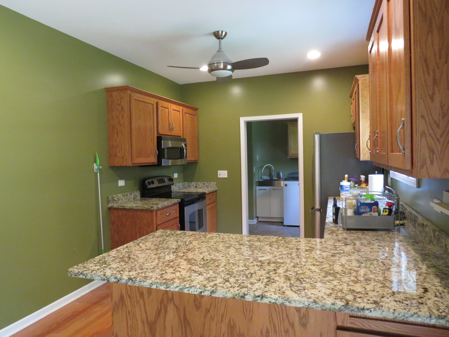 331 Carol Road New Lenox, IL 60451 - Photo 9 of 26 Gallery Image 9