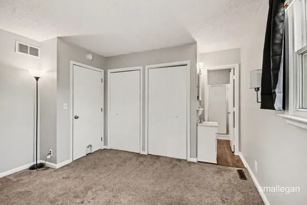 $279,900 | 1120 South Loomis Road, Mount Pleasant, MI 48858