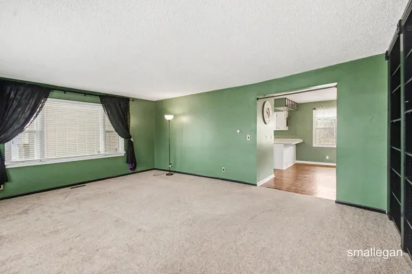 $279,900 | 1120 South Loomis Road, Mount Pleasant, MI 48858