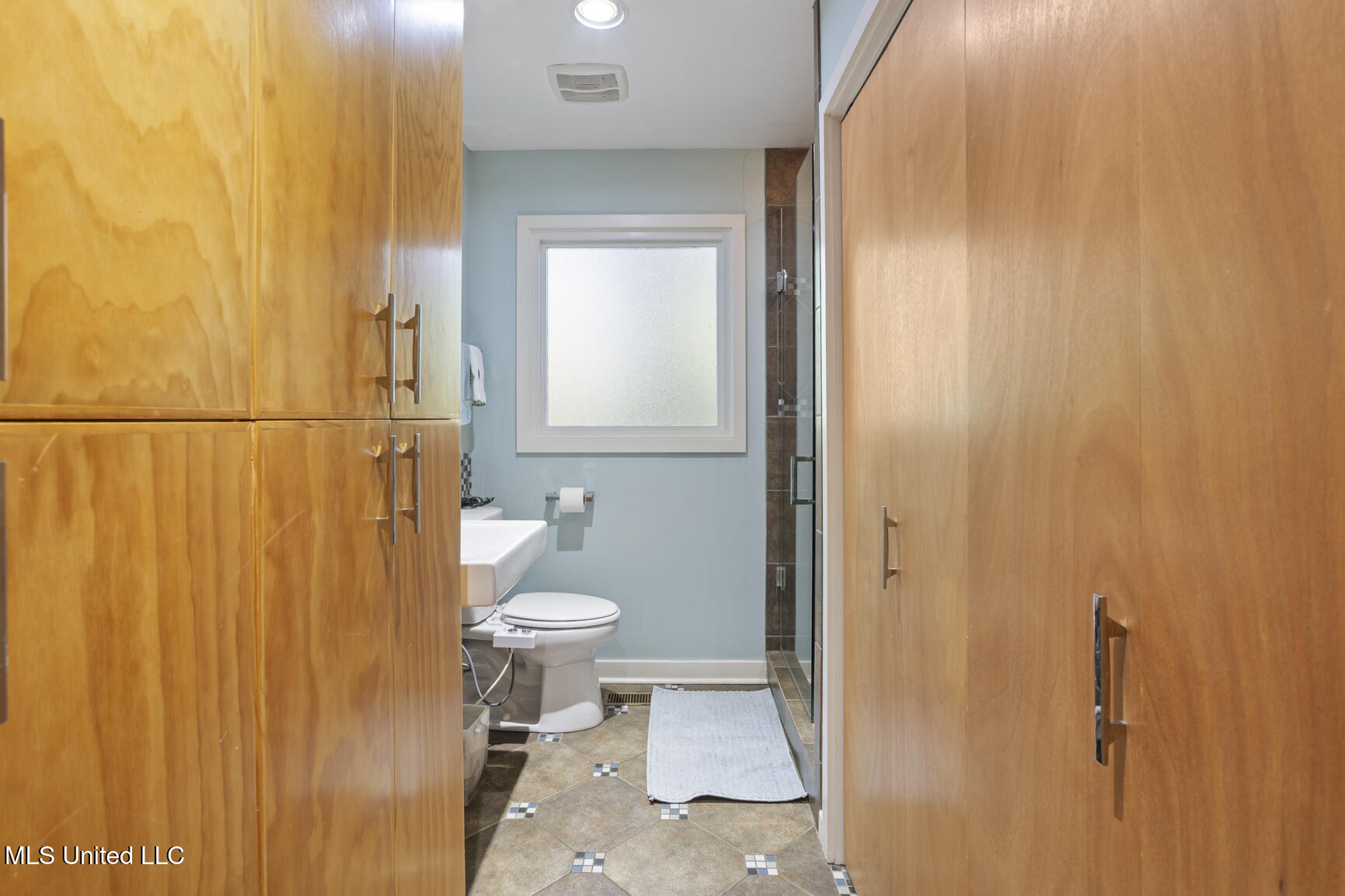 1980 Aztec Drive Jackson, MS 39211 - Photo 33 of 42 1980 Aztec Dr-23