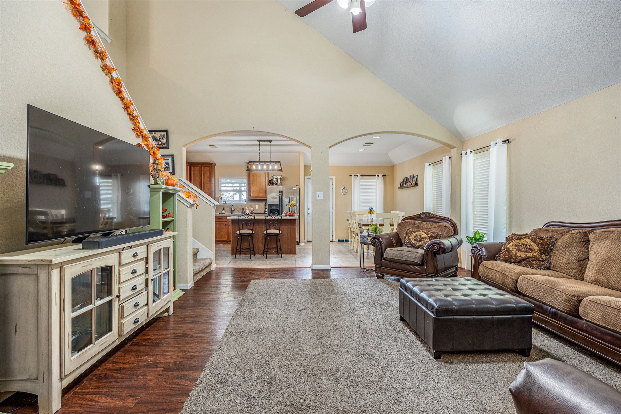 5422 Rio Drive Baytown, TX 77521 - Photo 8 of 37 Family Room