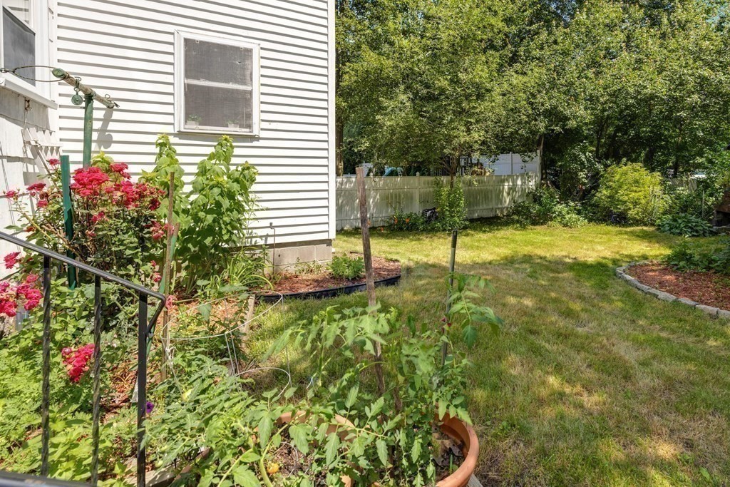 34 Eustis Street Saugus, MA 01906 - Photo 23 of 28