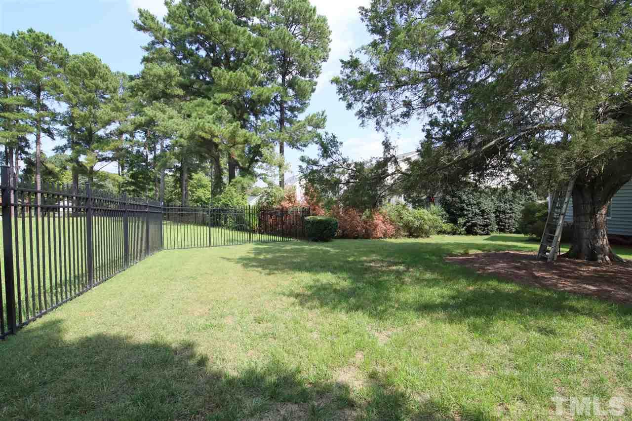 5013 Amberfield Way Raleigh, NC 27604 - Photo 28 of 30