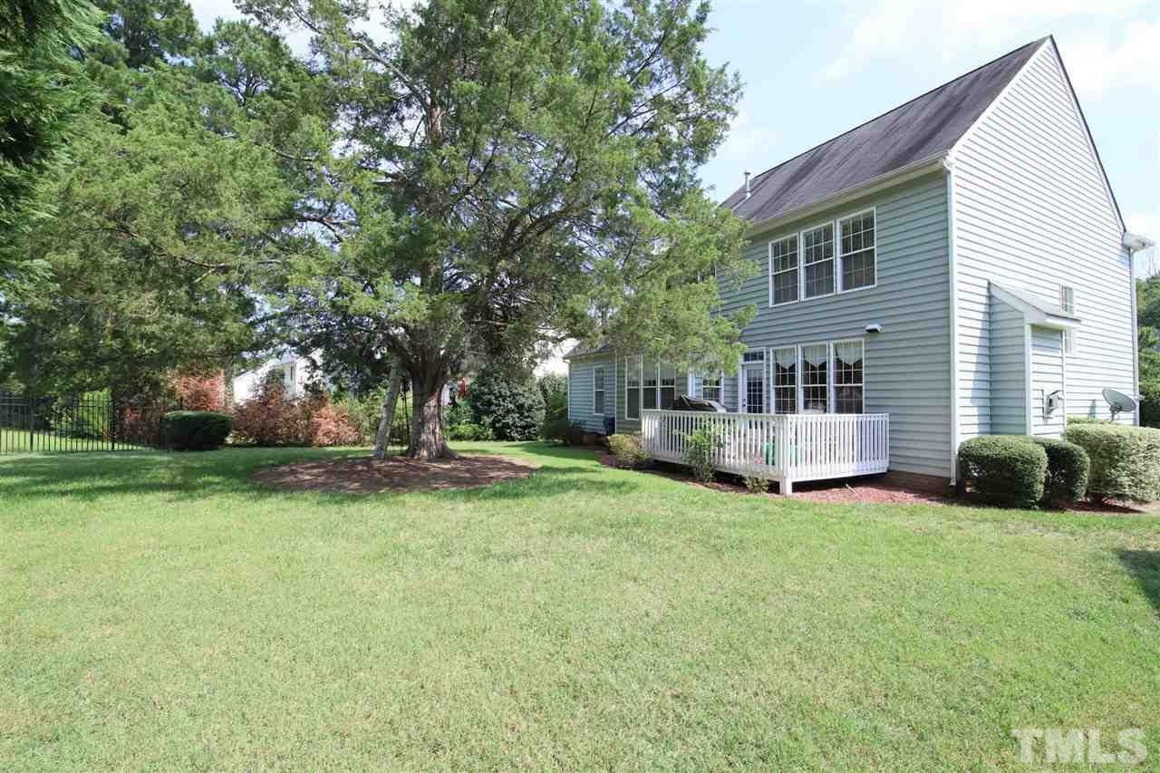 5013 Amberfield Way Raleigh, NC 27604 - Photo 29 of 30