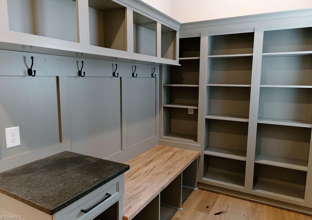 1351 Granthaven Court High Point, NC 27265 - Photo 5 of 38