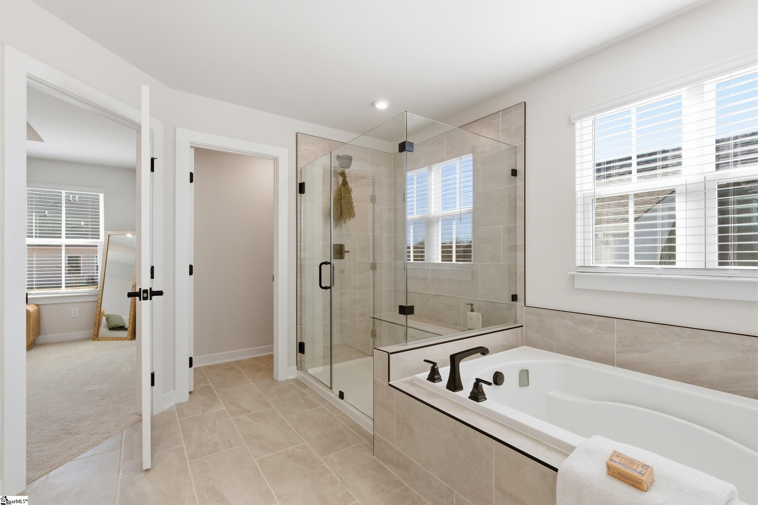 101 Comanche Trail Greenville, SC 29607 - Photo 18 of 46