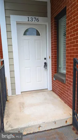 $2,500 | 1376 Talbert Court Southeast, Unit 20A, Washington, DC 20020