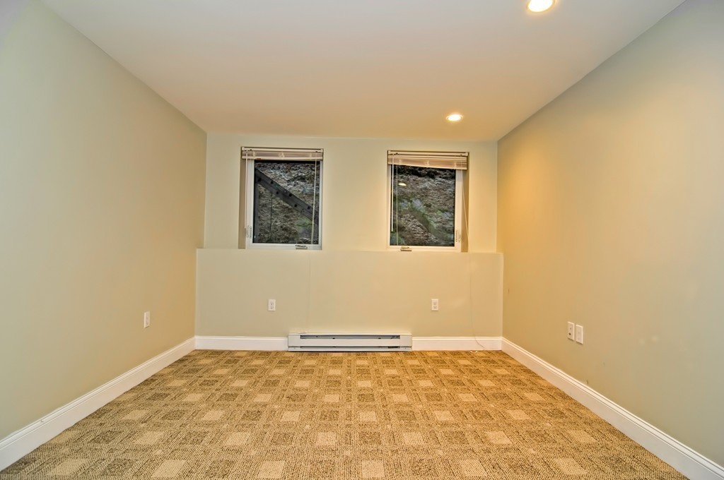 33 Walnut Knolls Canton, MA 02021 - Photo 13 of 24 Gallery Image 13
