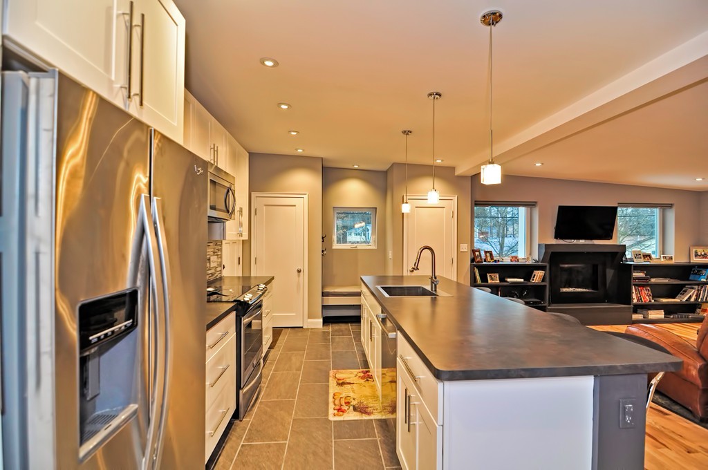 33 Walnut Knolls Canton, MA 02021 - Photo 6 of 24 Gallery Image 6