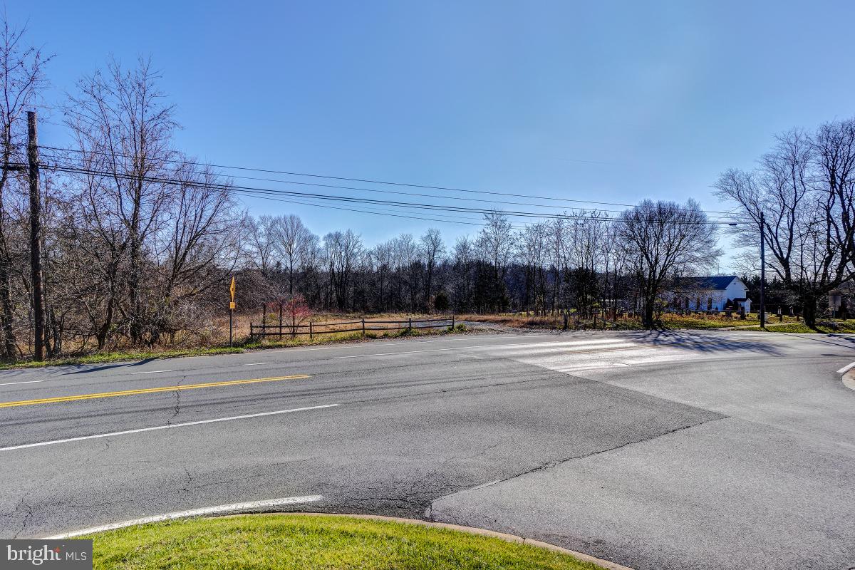26131 Frederick Road Clarksburg, MD 20871 - Photo 12 of 13
