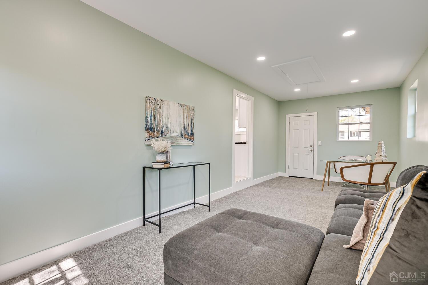 16 Fordham Road Old Bridge, NJ 08859 - Photo 17 of 33 a view of a livingroom with furniture