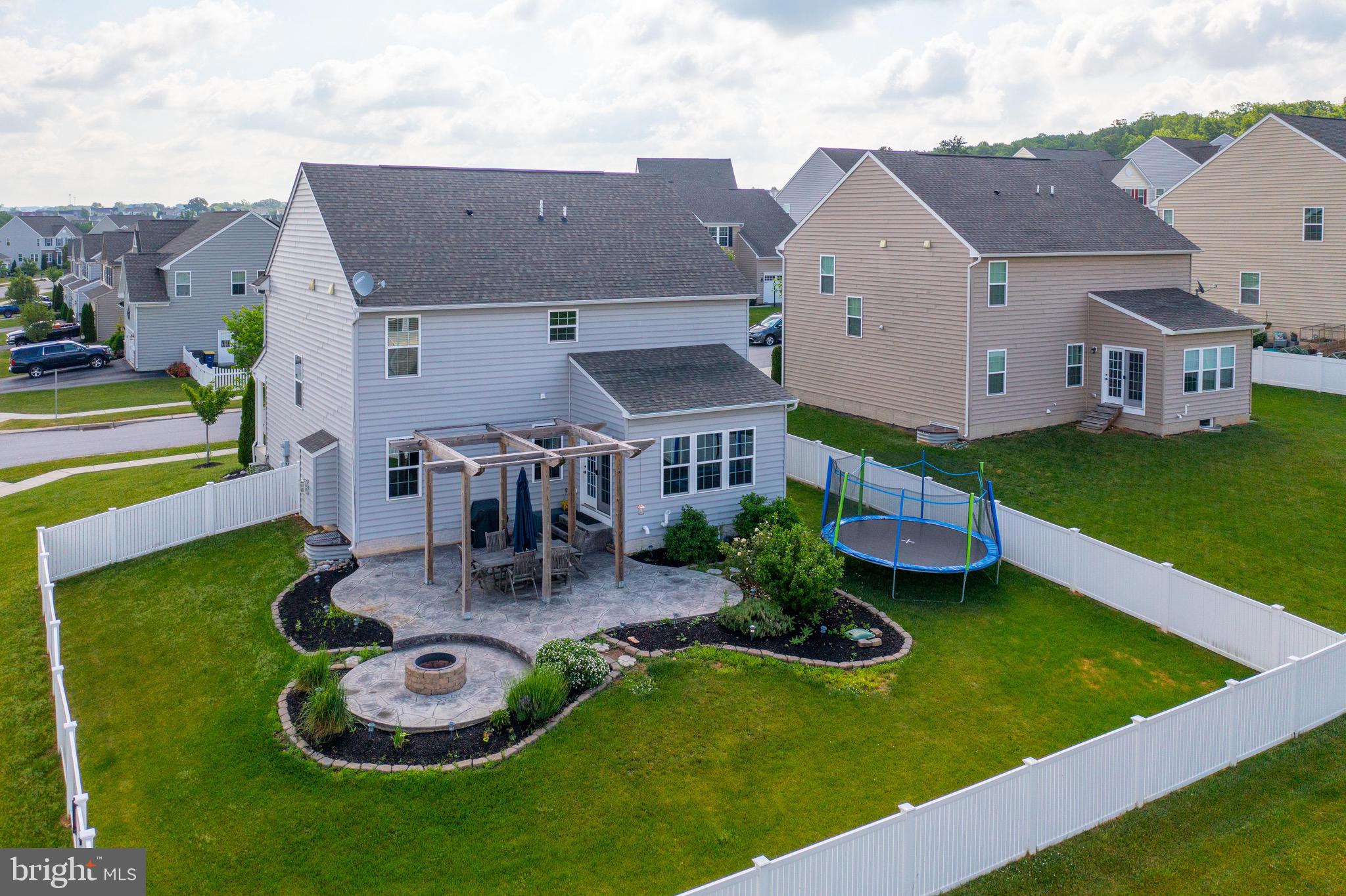 1165 Countryside Road Seven Valleys, PA 17360 - Photo 2 of 51 Gallery Image 2