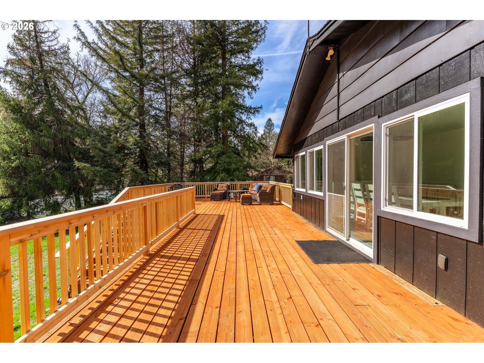 24990 Highway 62 Trail, OR 97541 - Photo 12 of 23 a view of balcony with wooden floor and fence