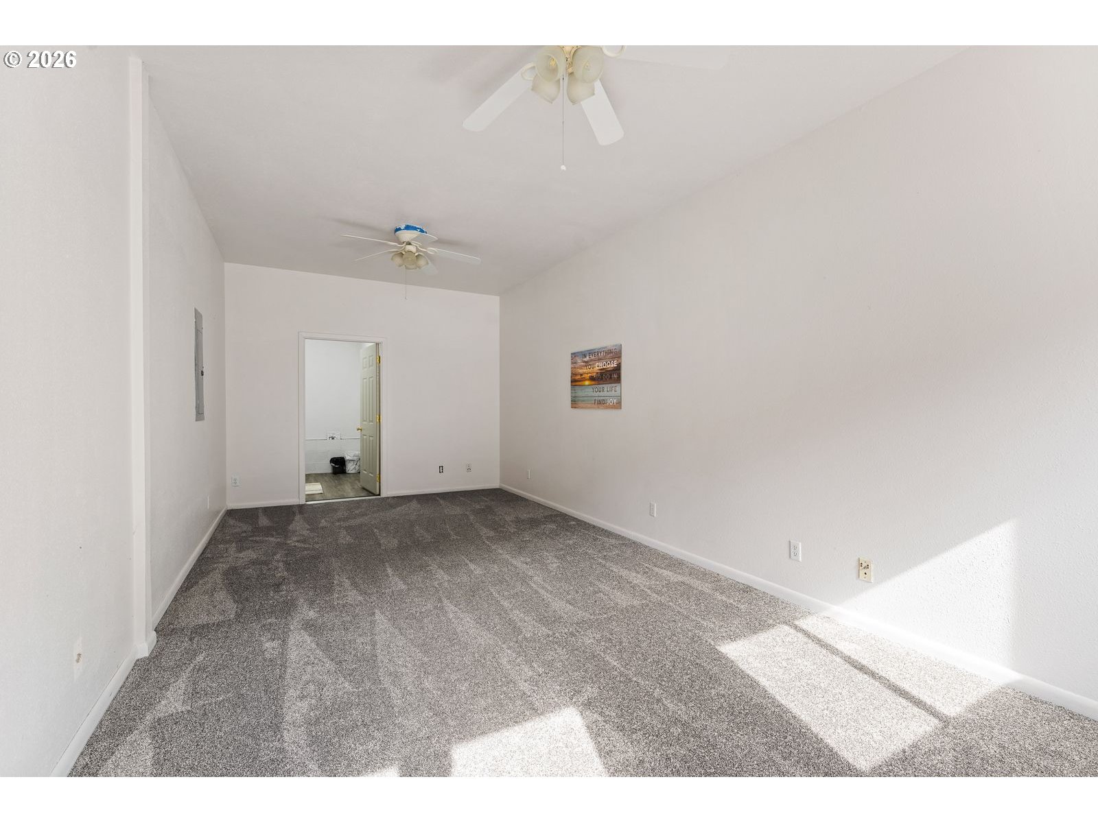 24990 Highway 62 Trail, OR 97541 - Photo 20 of 23 a view of a ceiling fan