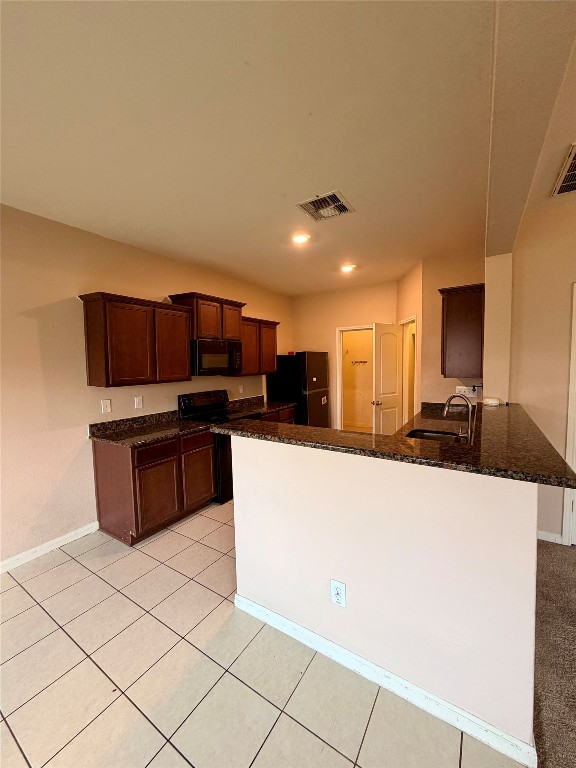 1303 Emerald Stone Drive Rosharon, TX 77583 - Photo 18 of 24 Kitchen