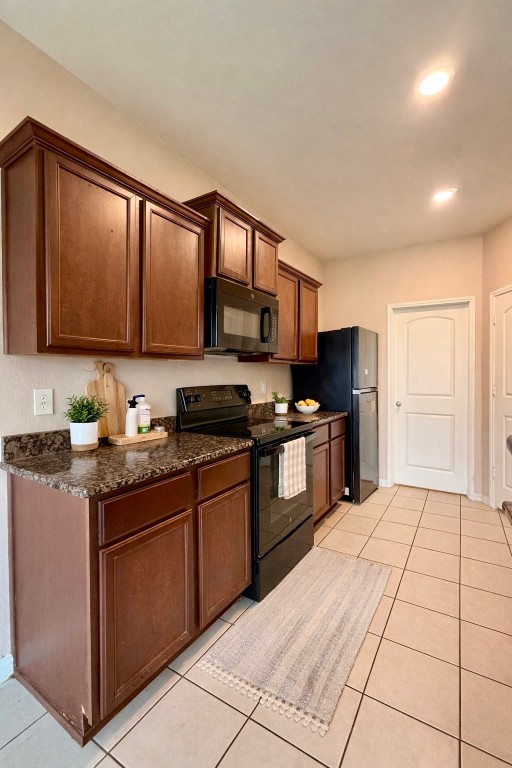 1303 Emerald Stone Drive Rosharon, TX 77583 - Photo 5 of 24 Virtually staged