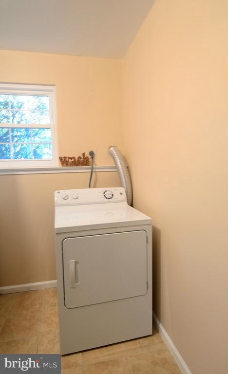 2330 Hunters Square Court Reston, VA 20191 - Photo 29 of 30 a utility room with dryer and washer