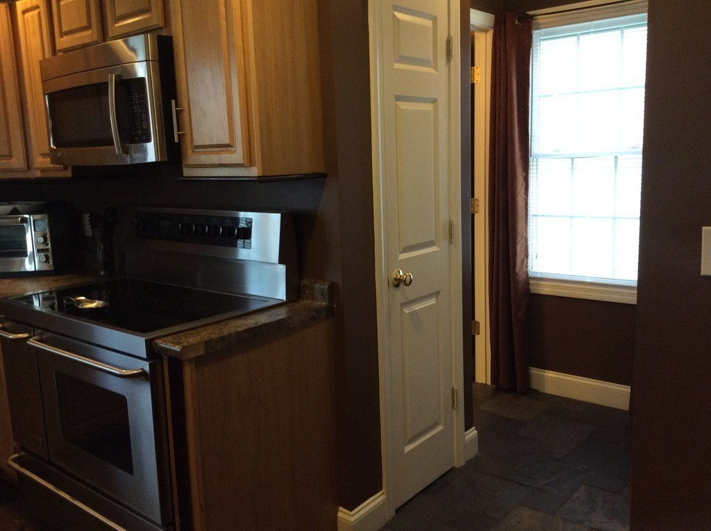 302 Neptune Street Fall River, MA 02721 - Photo 12 of 23 Gallery Image 12