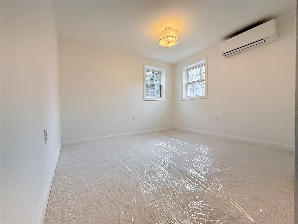 43 Buttonwood Road Halifax, MA 02338 - Photo 13 of 22