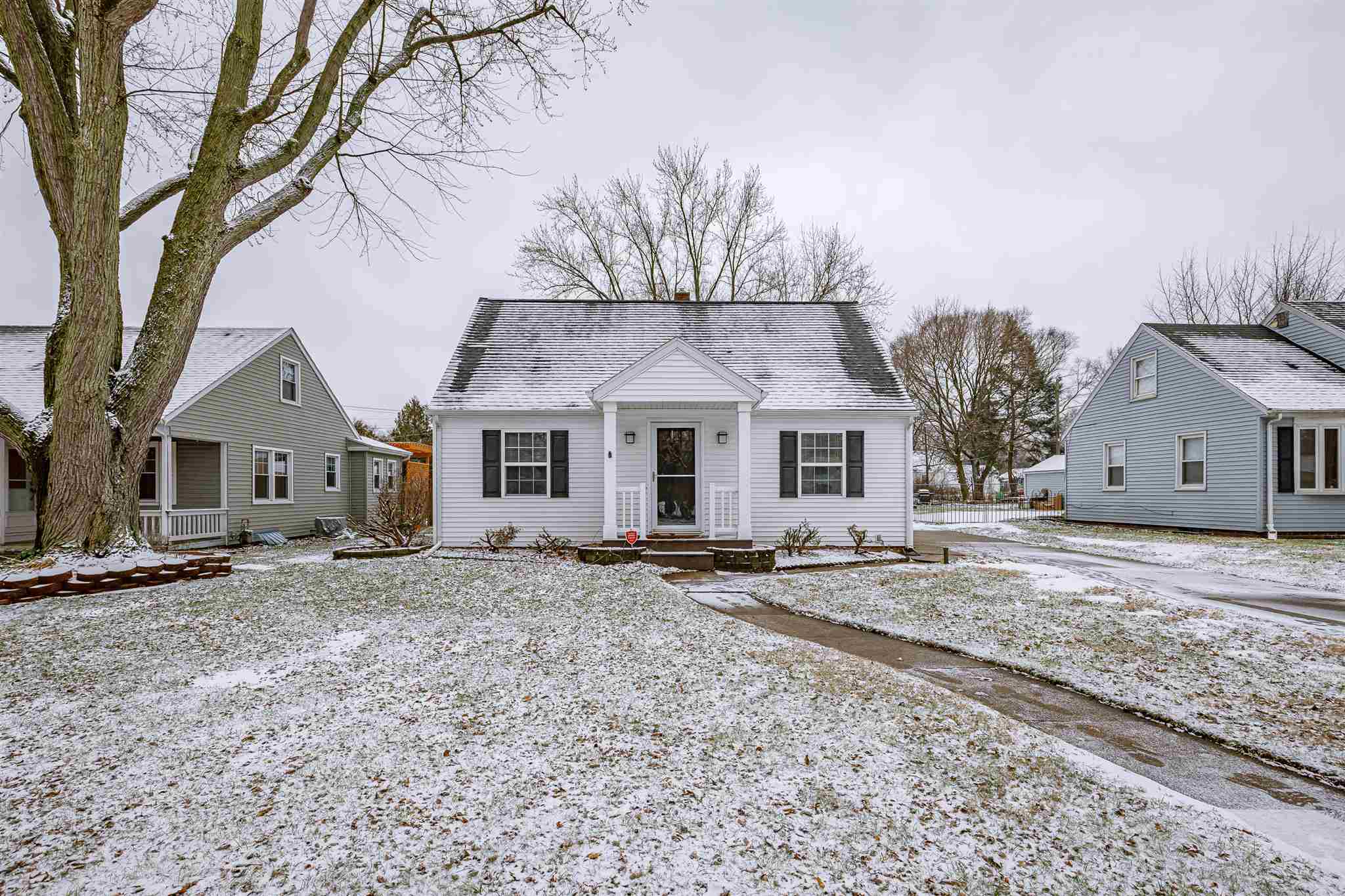 17670 Bulla Road South Bend, IN 46635 - Photo 1 of 36 Gallery Image 1