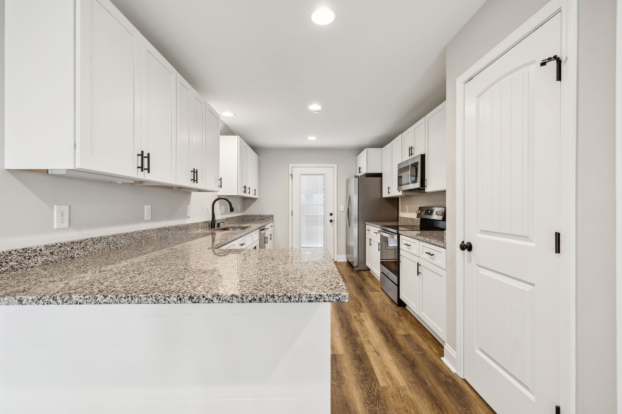 122 West Broad Street Smithville, TN 37166 - Photo 14 of 57