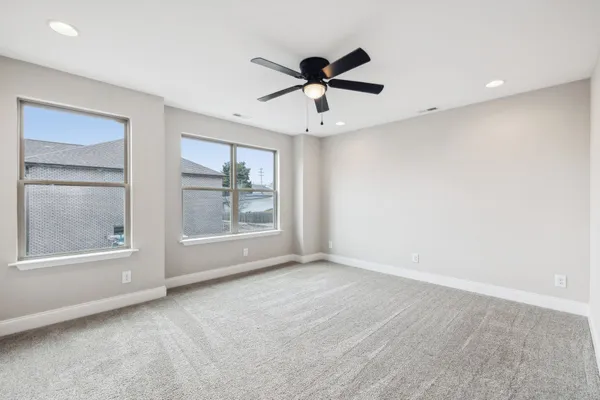 $4,000,000 | 122 West Broad Street, Smithville, TN 37166