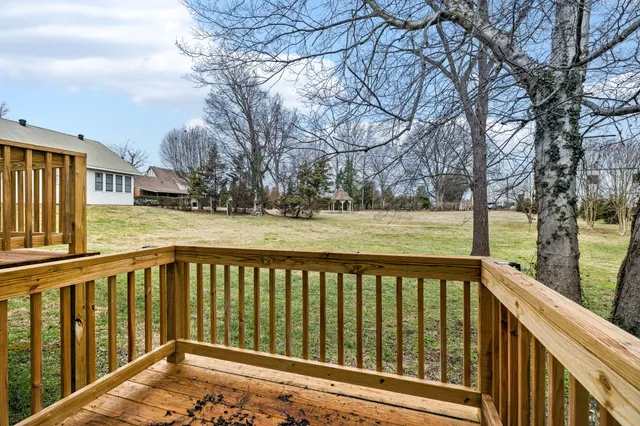 $4,000,000 | 122 West Broad Street, Smithville, TN 37166