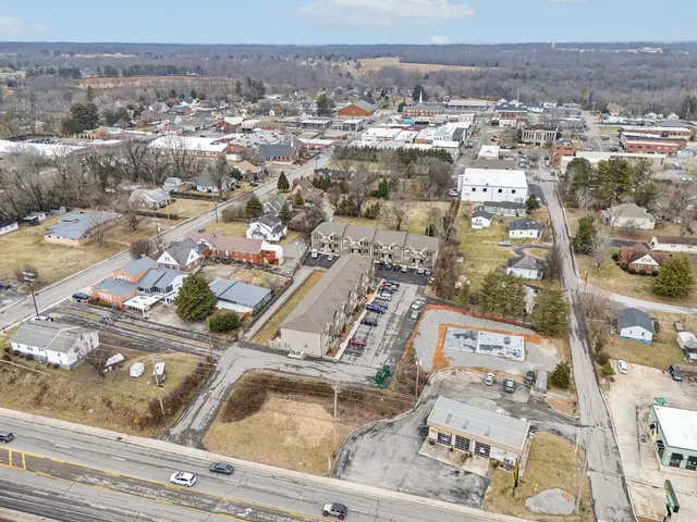 $4,000,000 | 122 West Broad Street, Smithville, TN 37166