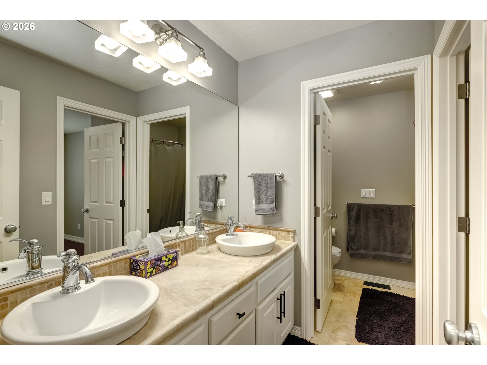 7531 Southwest 64th Place Portland, OR 97219 - Photo 26 of 34 Bathroom