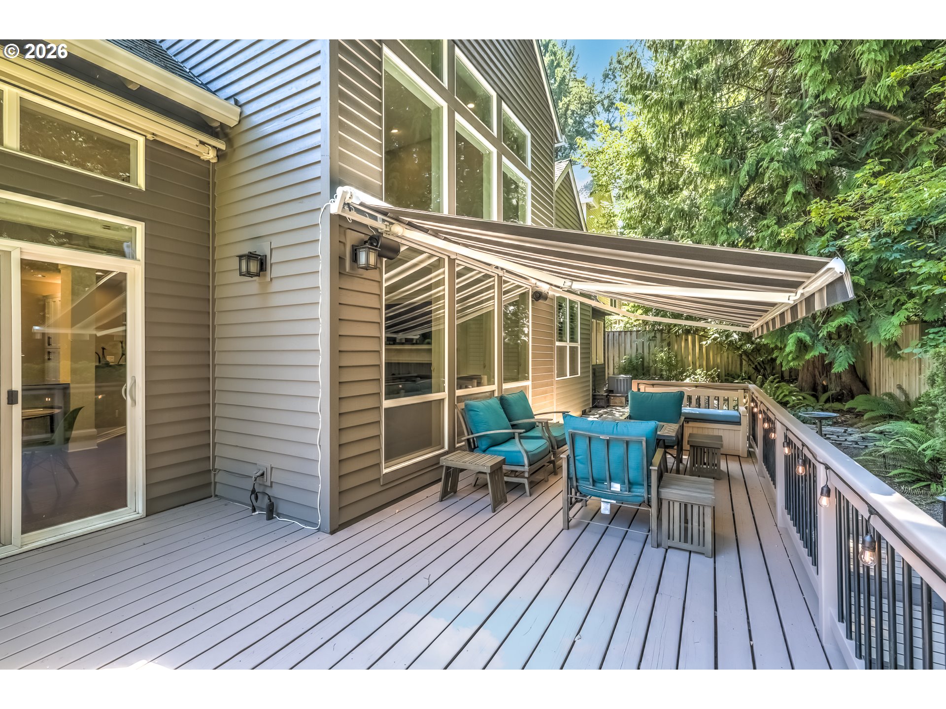 7531 Southwest 64th Place Portland, OR 97219 - Photo 29 of 34 Deck