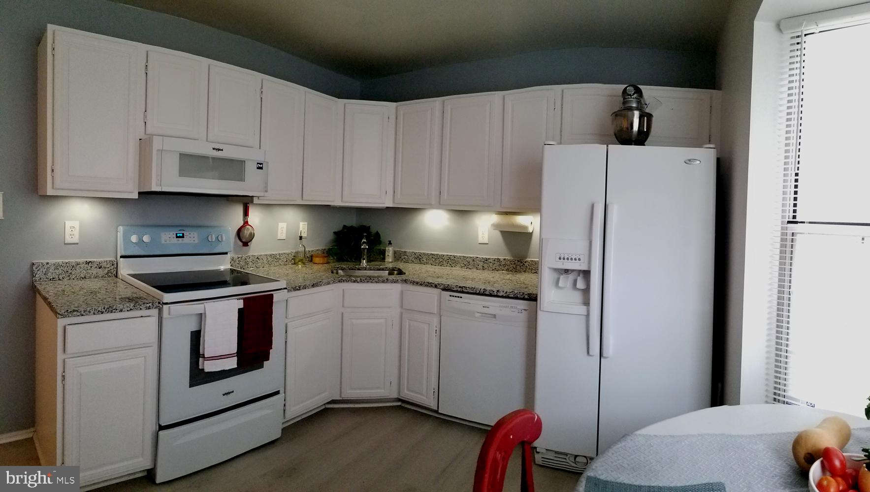2436 Ridgehampton Court Reston, VA 20191 - Photo 12 of 40