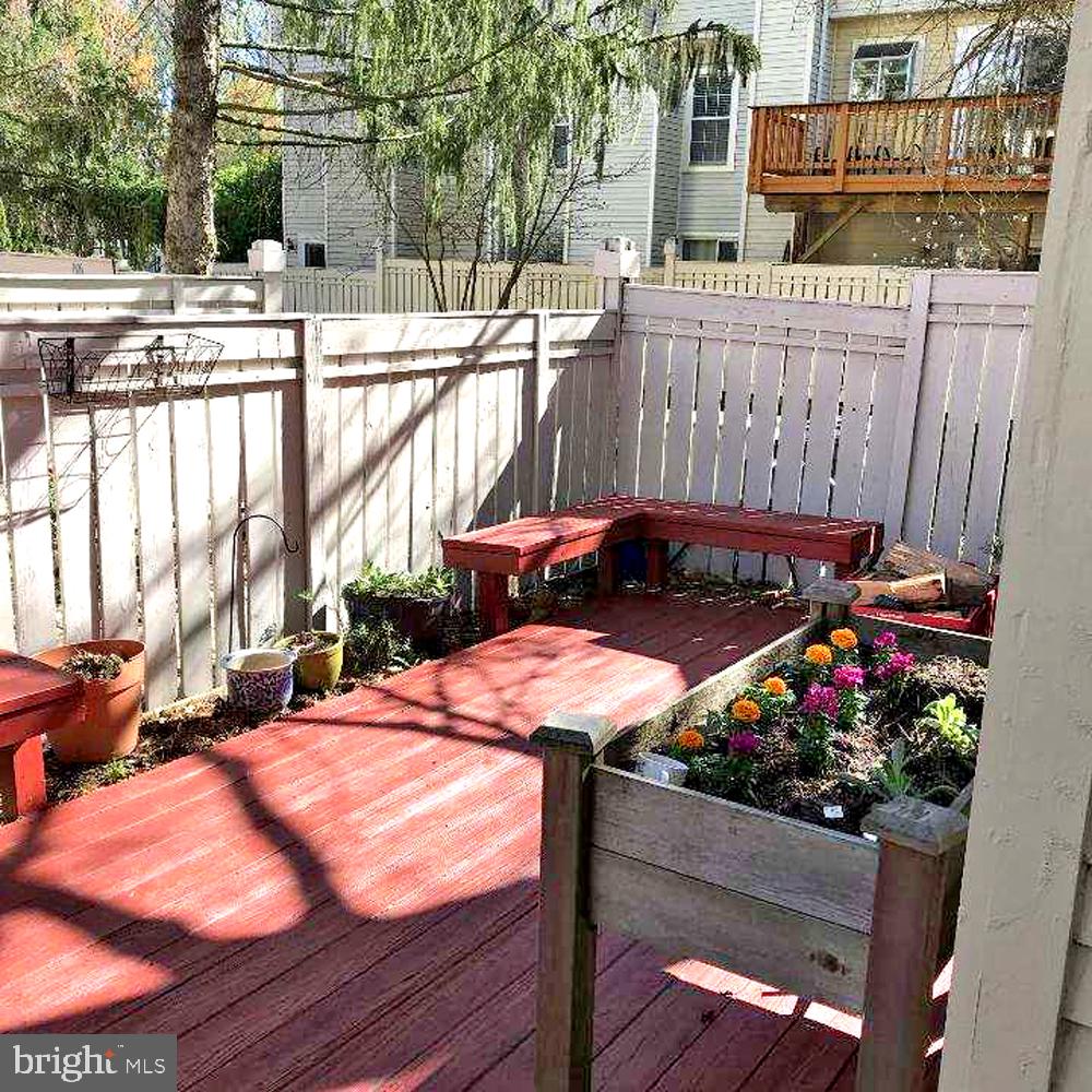 2436 Ridgehampton Court Reston, VA 20191 - Photo 37 of 40