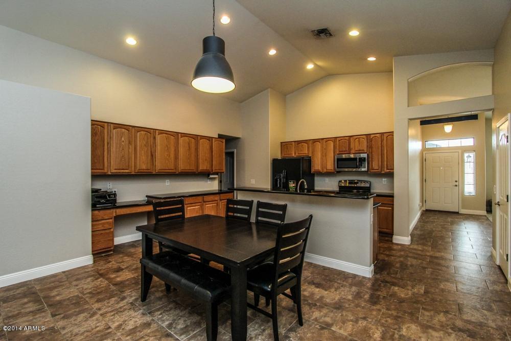43205 Roth Road Maricopa, AZ 85138 - Photo 3 of 31 IMG_7673