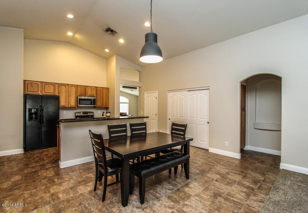 43205 Roth Road Maricopa, AZ 85138 - Photo 5 of 31 IMG_7676