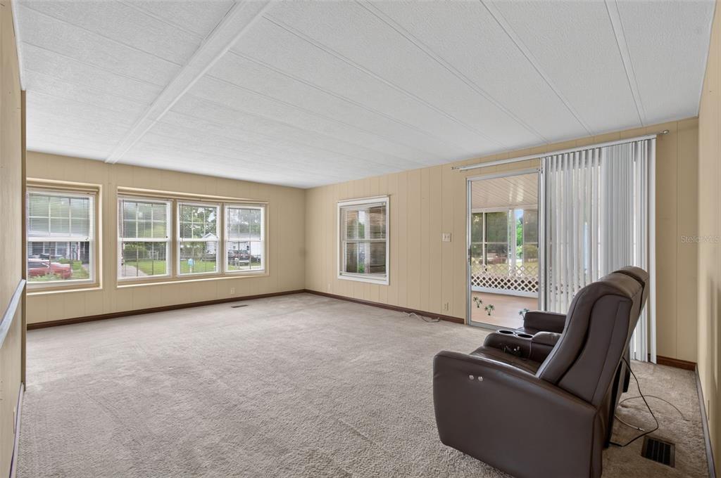 1674 Northeast 162nd Street Citra, FL 32113 - Photo 5 of 27