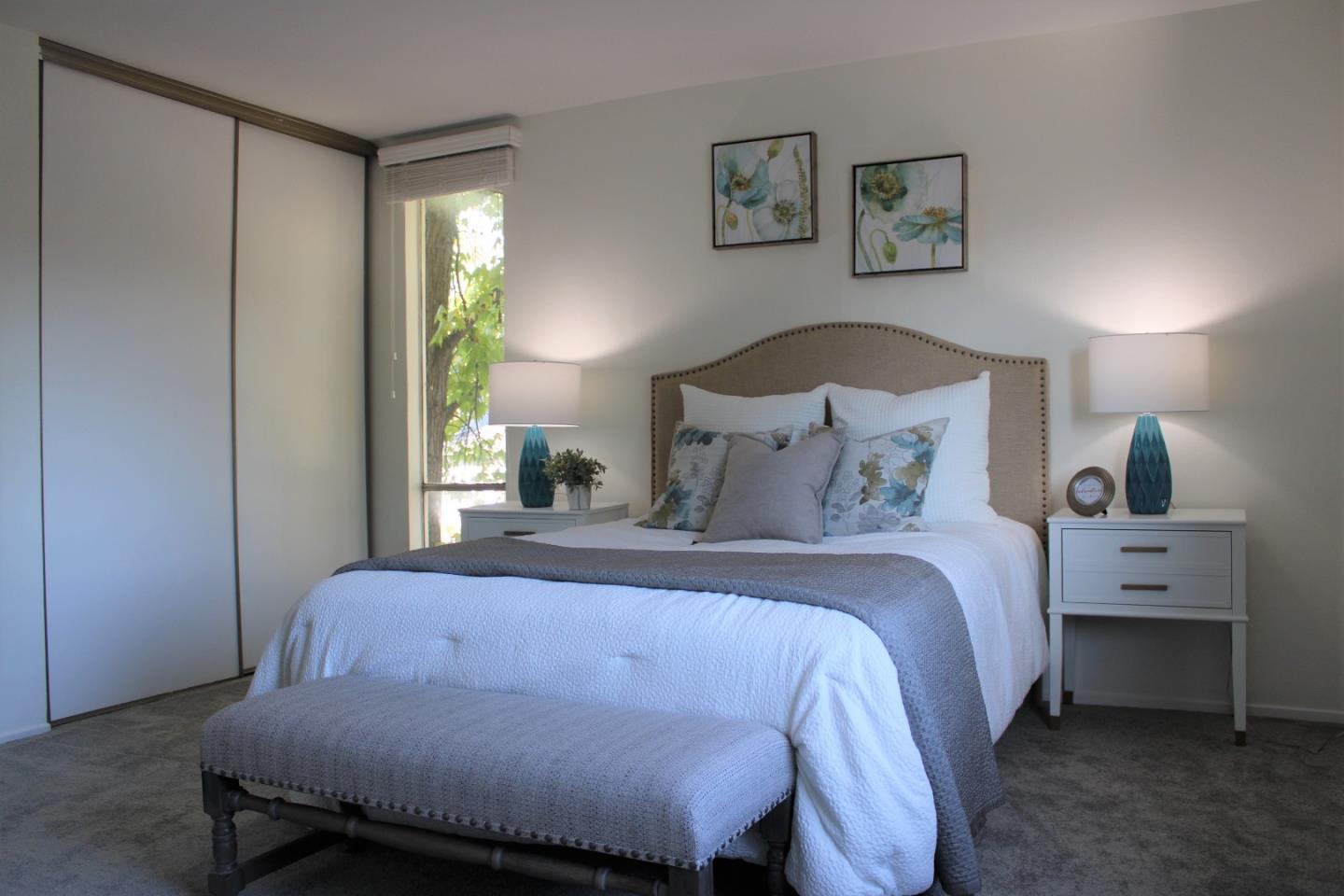 2298 Almaden Road, Unit B San Jose, CA 95125 - Photo 11 of 21 a bedroom with a bed and a window