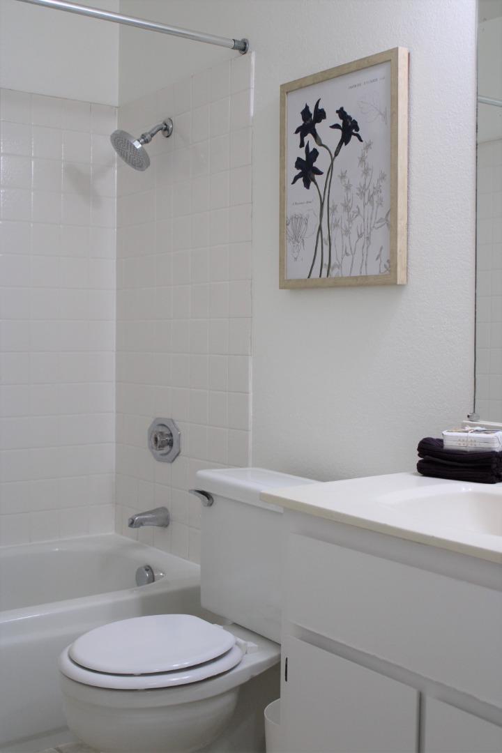2298 Almaden Road, Unit B San Jose, CA 95125 - Photo 17 of 21 a bathroom with a toilet and a shower