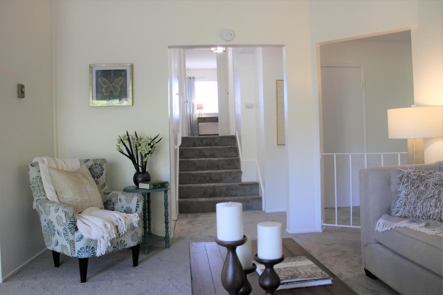 2298 Almaden Road, Unit B San Jose, CA 95125 - Photo 6 of 21 a living room with furniture and a potted plant