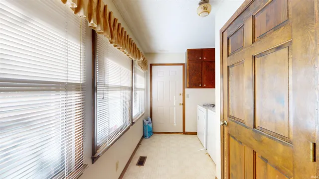 $239,900 | 5610 St Catherine Court, Newburgh, IN 47630