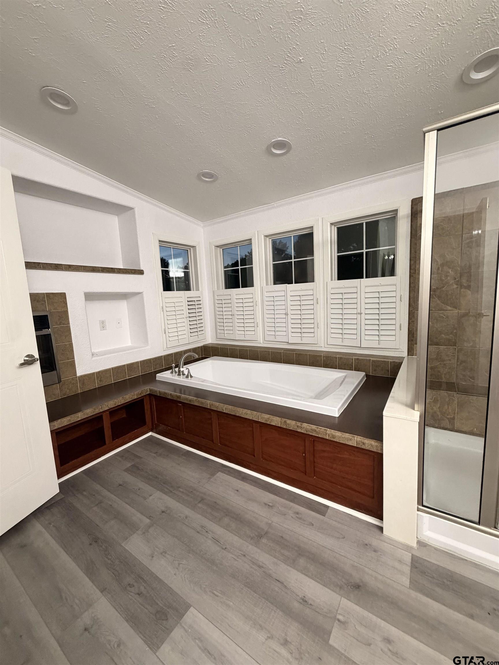 5611 Holiday Hills Road Tyler, TX 75708 - Photo 28 of 33 Gallery Image 28