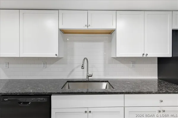 $199,000 | 502 East 15th Street, Eldon, MO 65026