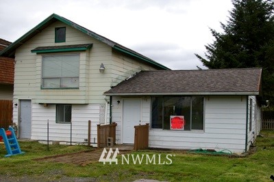 616 West Perry Street Aberdeen, WA 98520 - Photo 1 of 19 Gallery Image 1